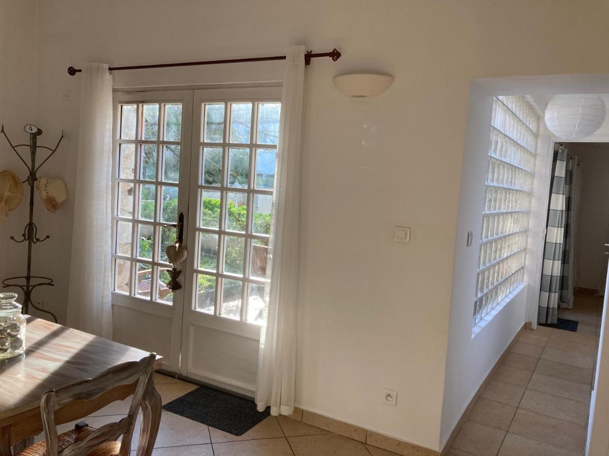 Gite Encore Un Soir Hyères Exterior foto