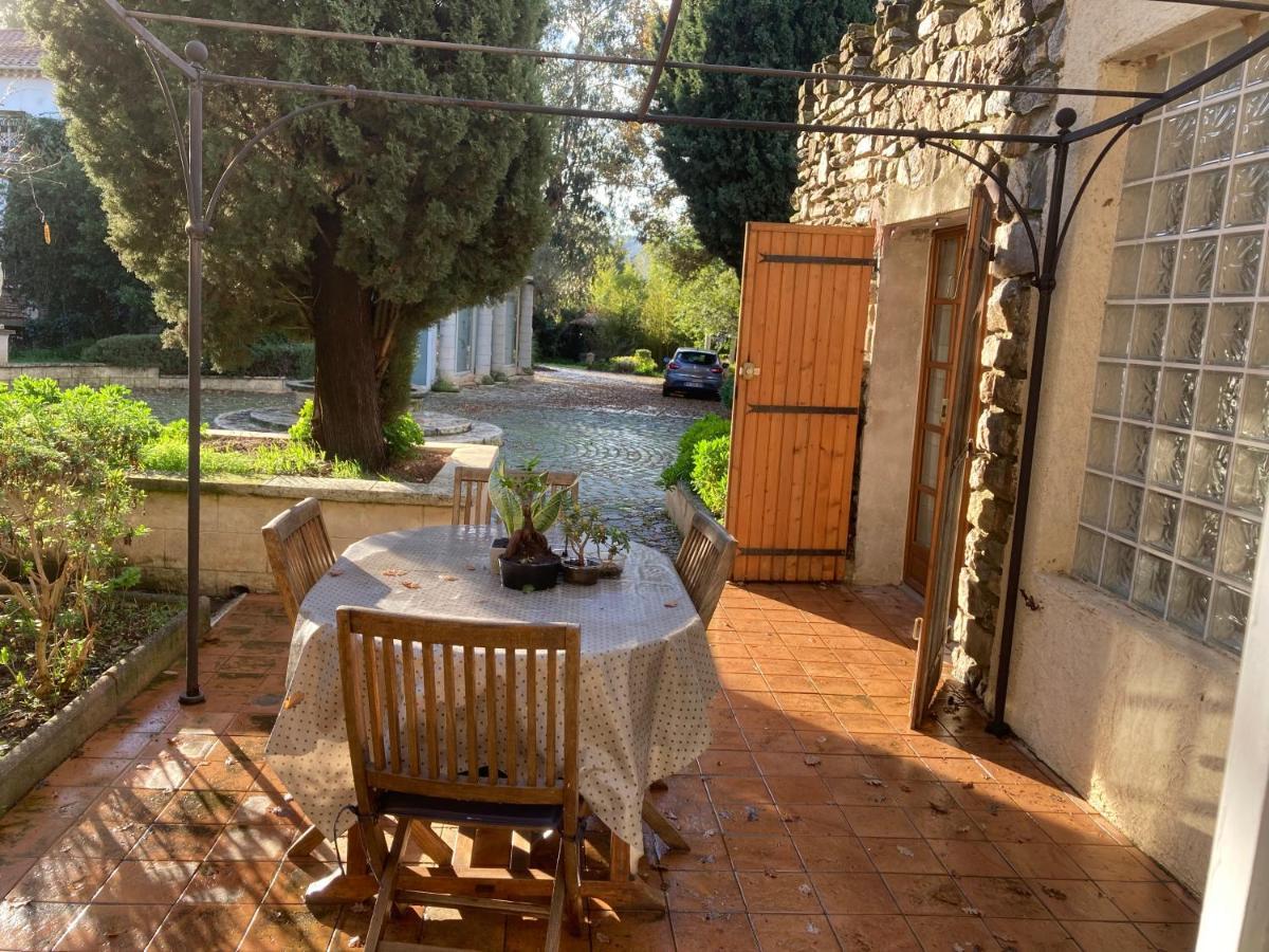 Gite Encore Un Soir Hyères Exterior foto