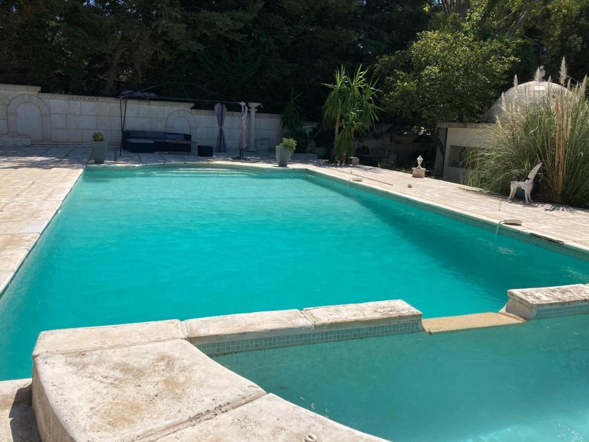 Gite Encore Un Soir Hyères Exterior foto