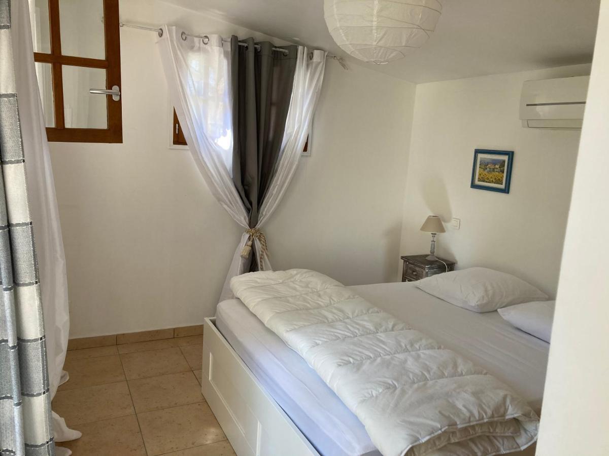 Gite Encore Un Soir Hyères Exterior foto